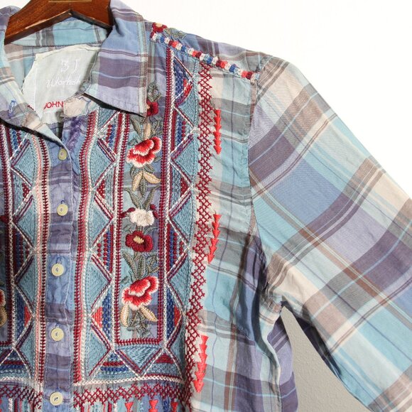 Johnny Was 3J Workshop Plaid Floral Embroidered Button Up Shirt Size Small - Picture 3 of 13